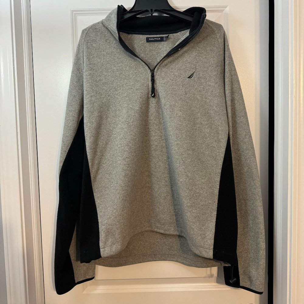 Gray & Black Nautica Fuzzy Quarter Zip Size XL
